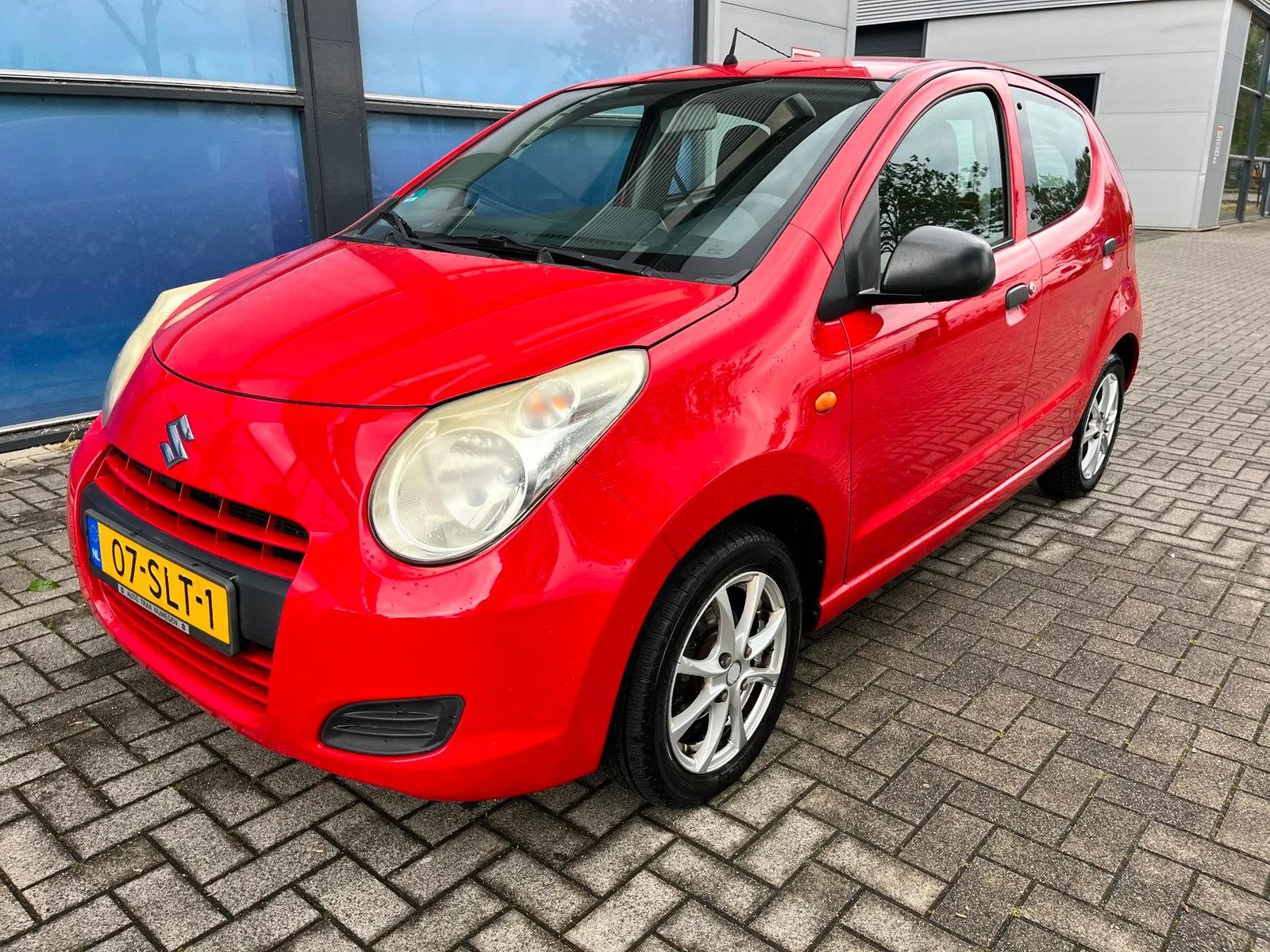 Suzuki Alto (2011) — foto 1