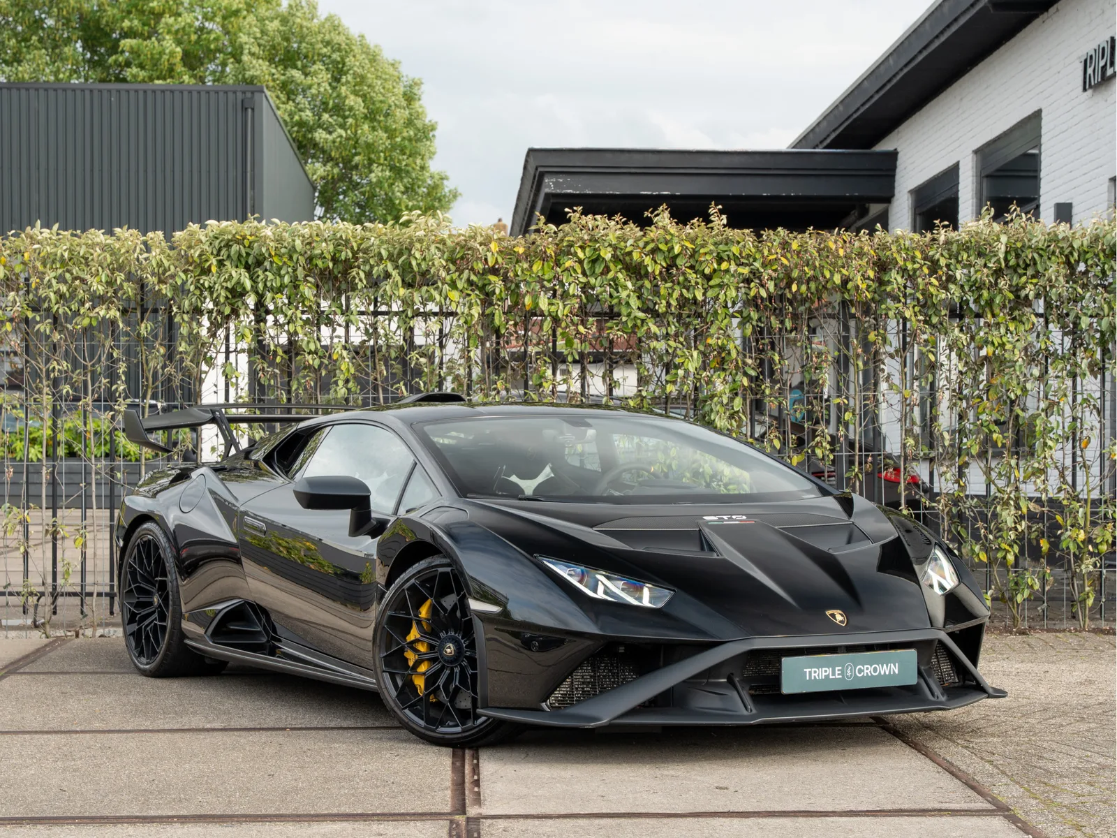 Lamborghini Huracán (2022) — foto 1