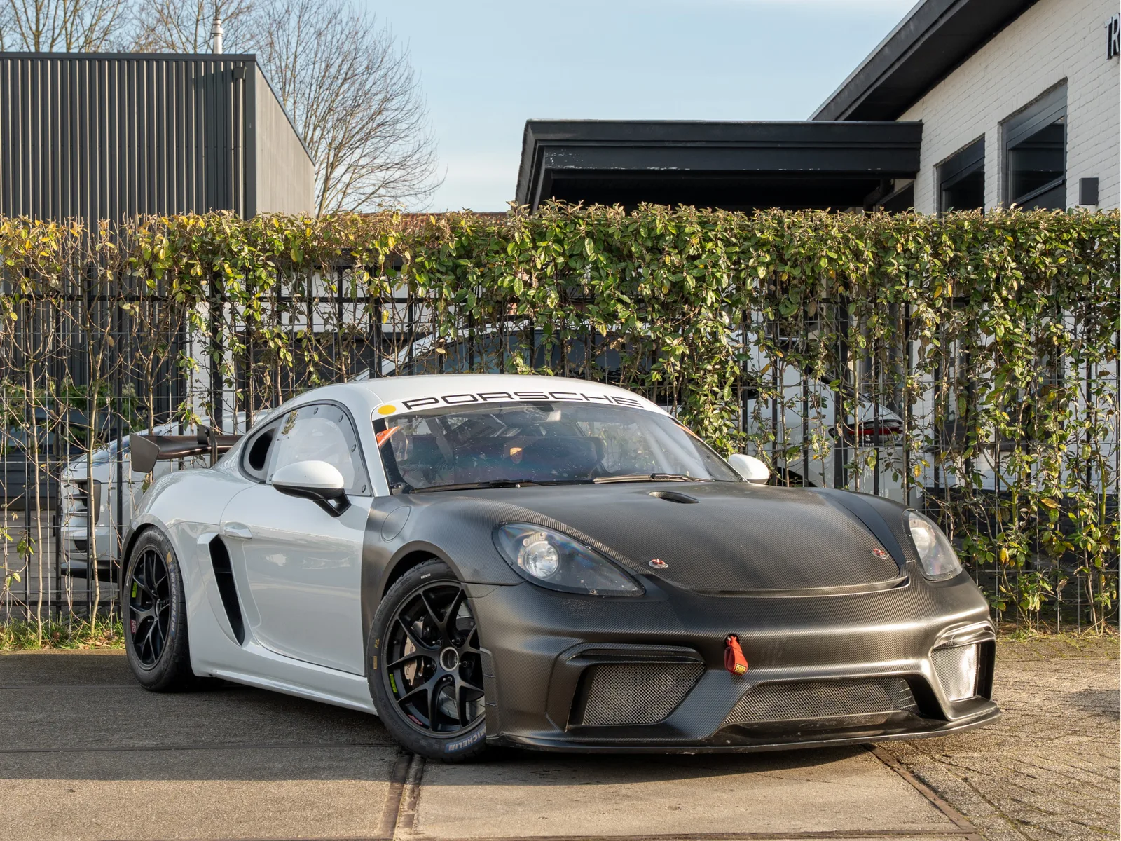 Porsche 718 (2019) — foto 1