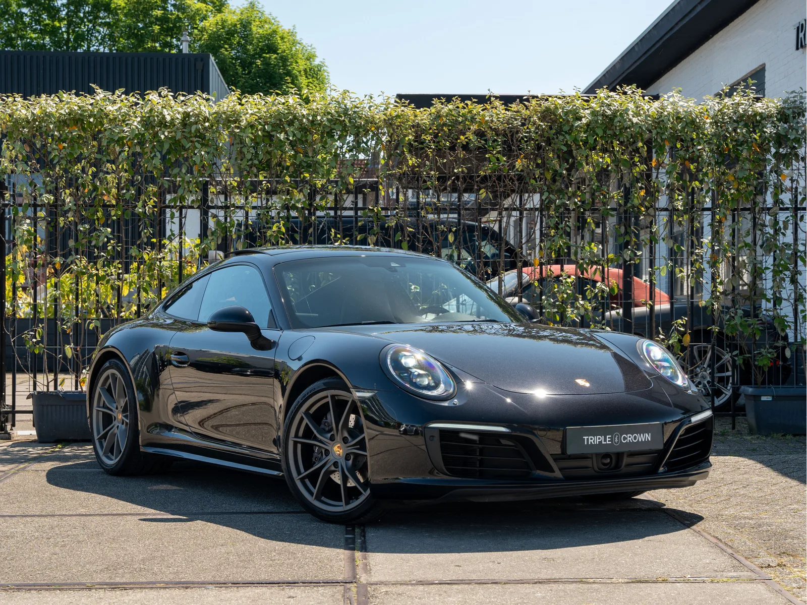 Porsche 911 (2017) — foto 1
