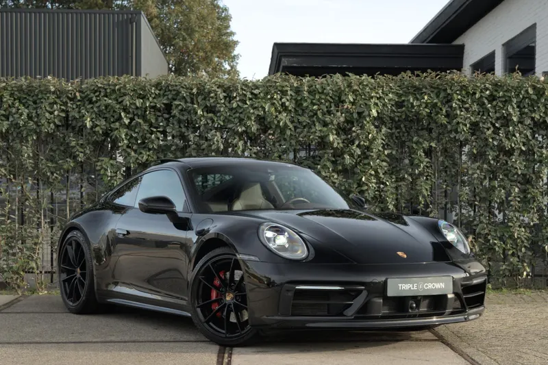 Porsche 911 (2019)