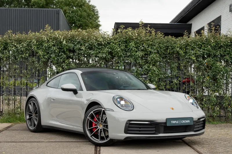 Porsche 911 (2019)