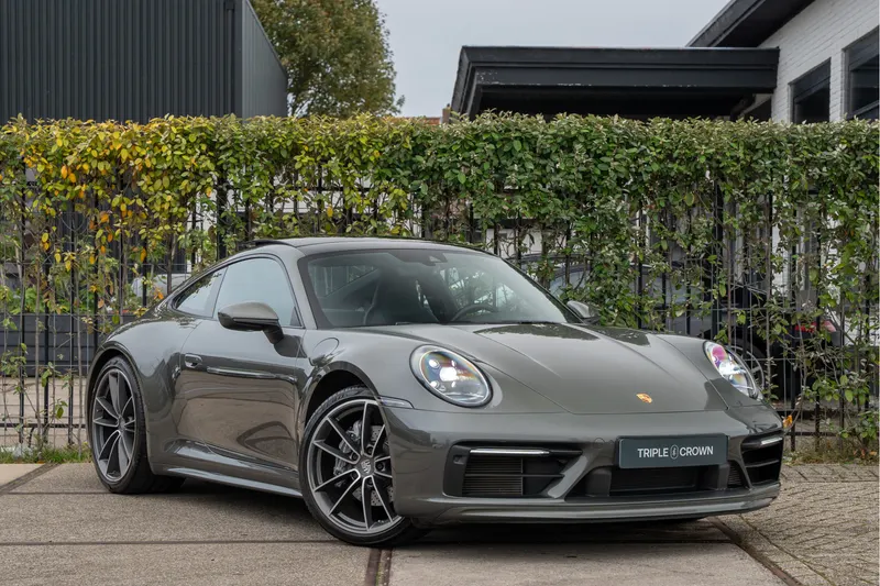 Porsche 911 (2020)