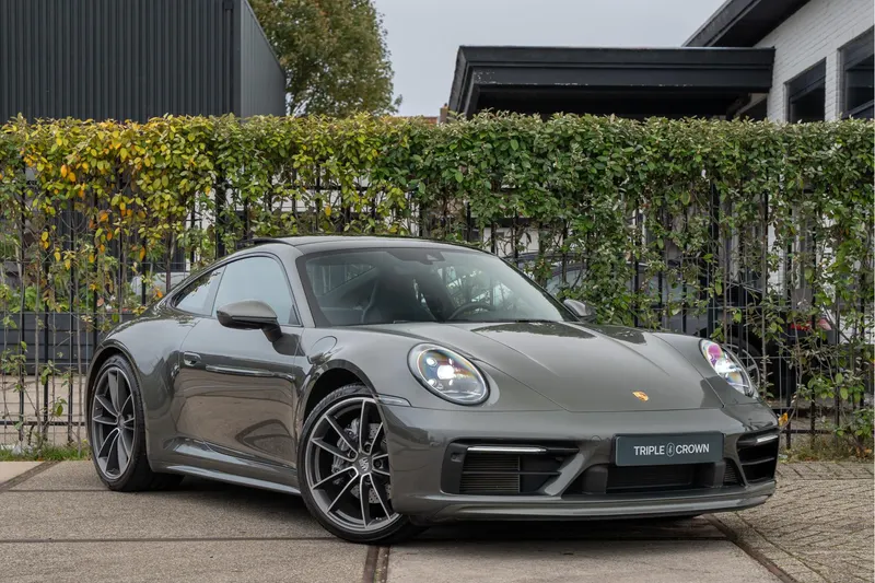 Porsche 911 (2020)