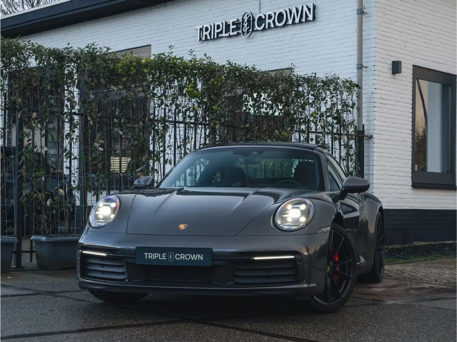 Porsche 911 (2019) — foto 1