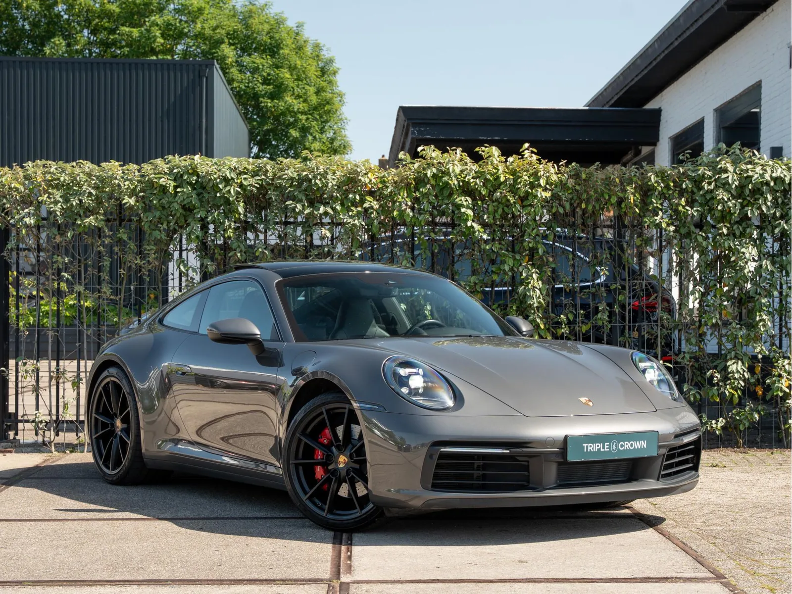 Porsche 911 (2019) — foto 1