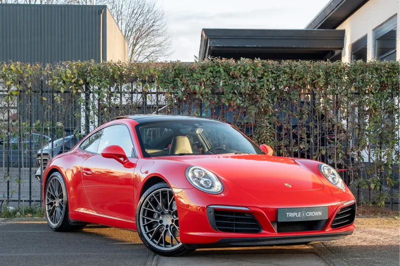 Porsche 911 (2017)