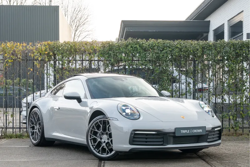 Porsche 911 (2020)