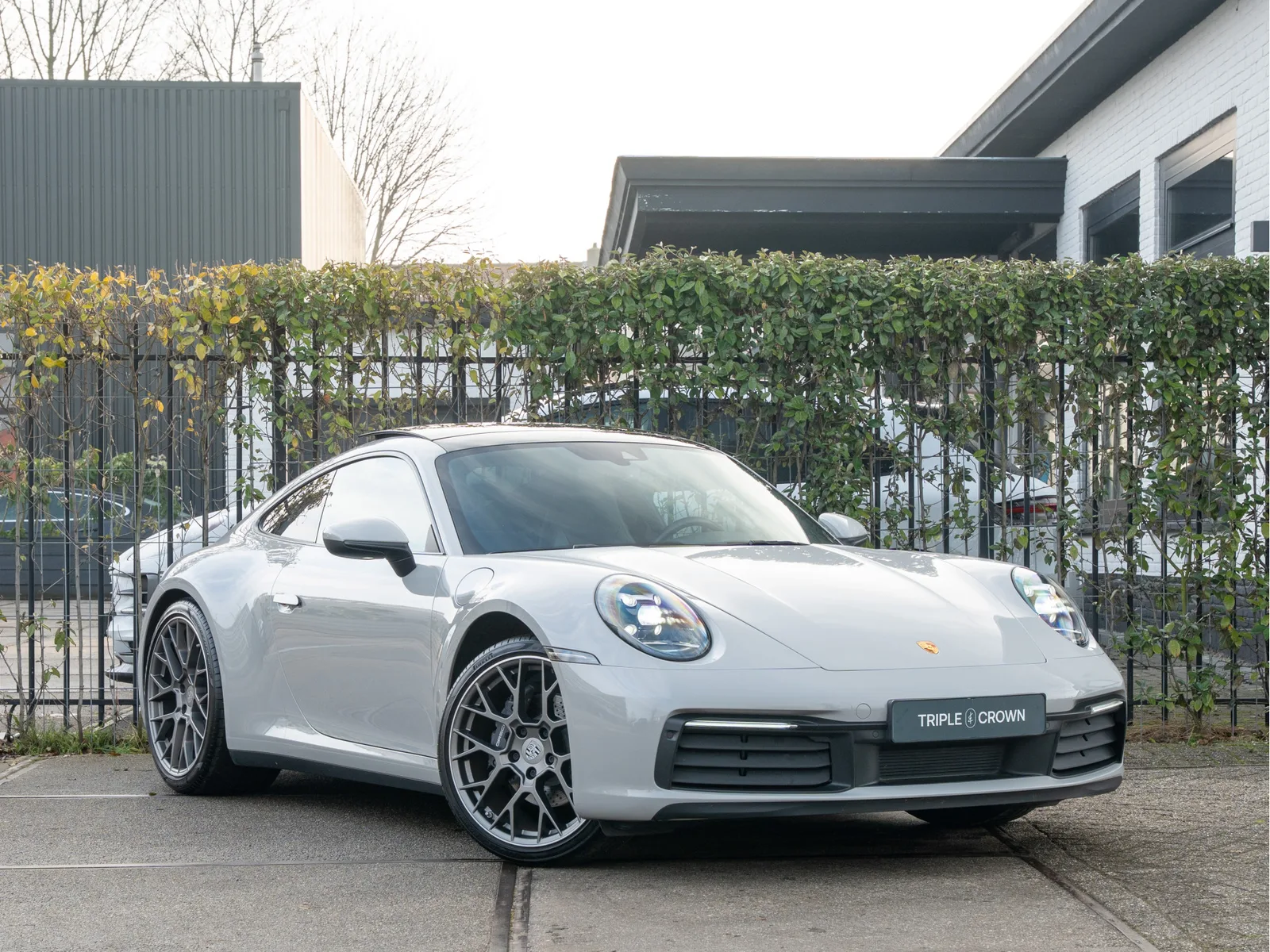 Porsche 911 (2020) — foto 1