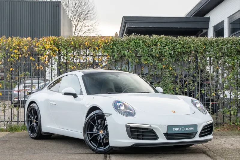 Porsche 911 (2018)
