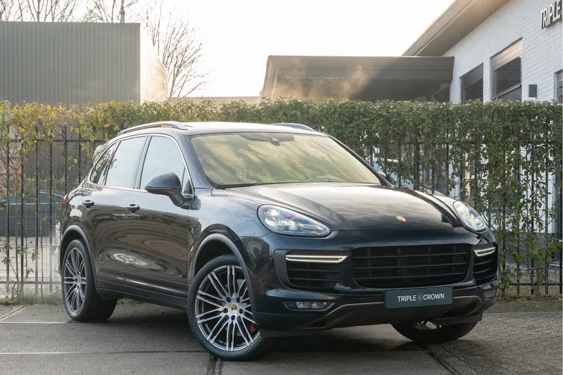 Porsche Cayenne (2015)