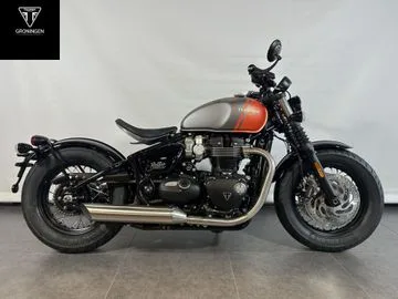 Triumph BONNEVILLE (2026) — foto 1