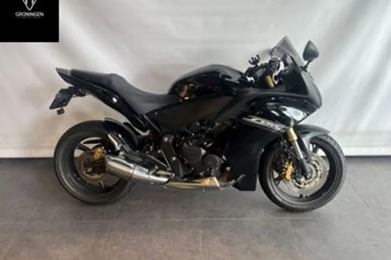 Honda CBR600F (2012)