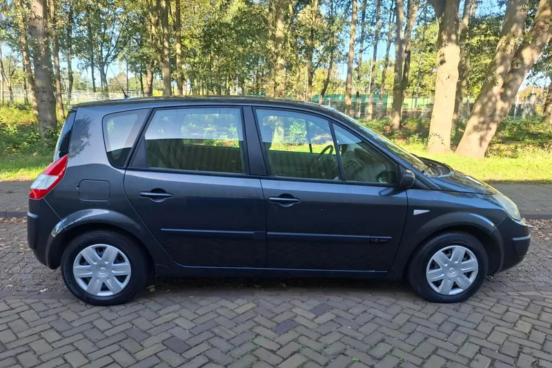 Renault Scénic (2006)