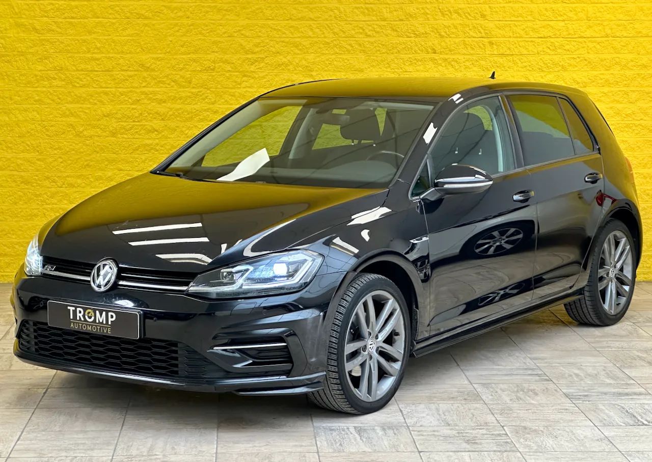 Volkswagen Golf (2018) — foto 1