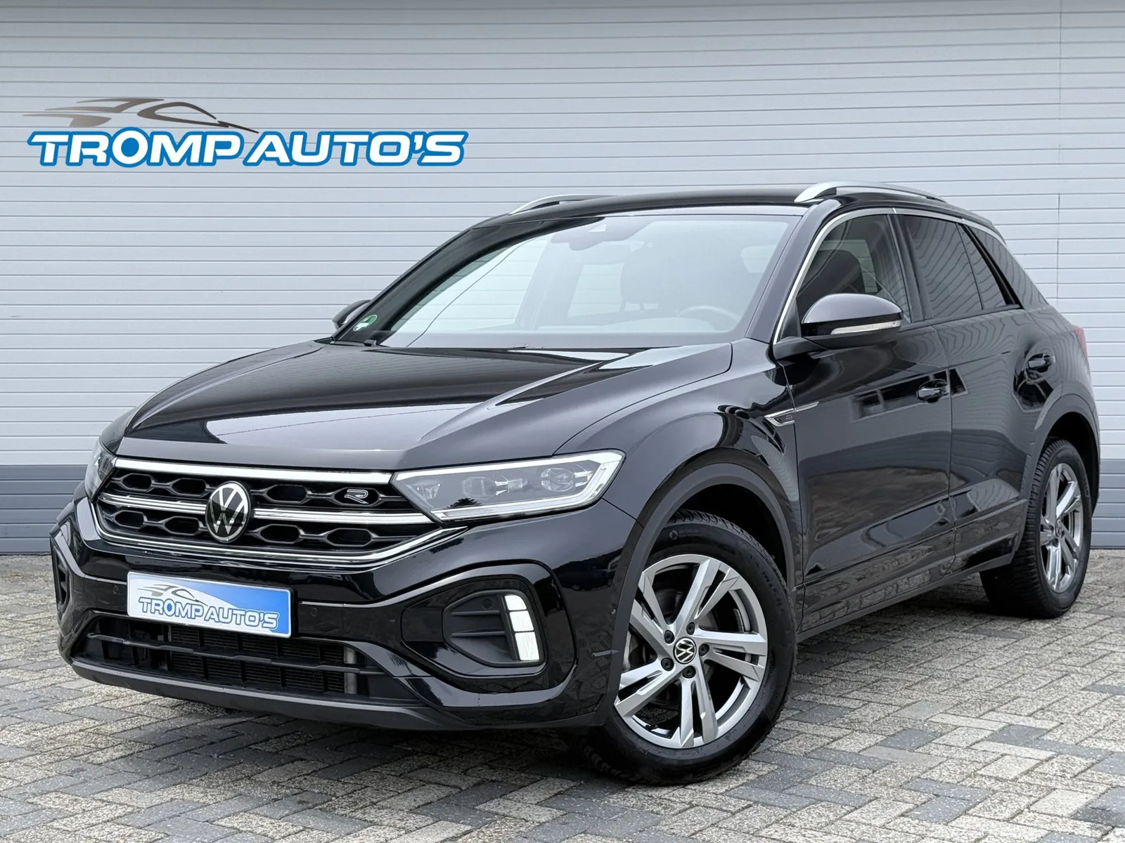 Volkswagen T-Roc (2023) — foto 1