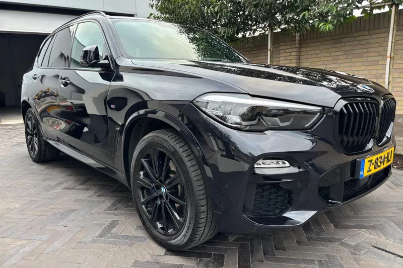 BMW X5 (2020)