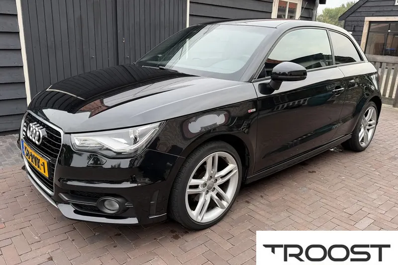 Audi A1 (2011)