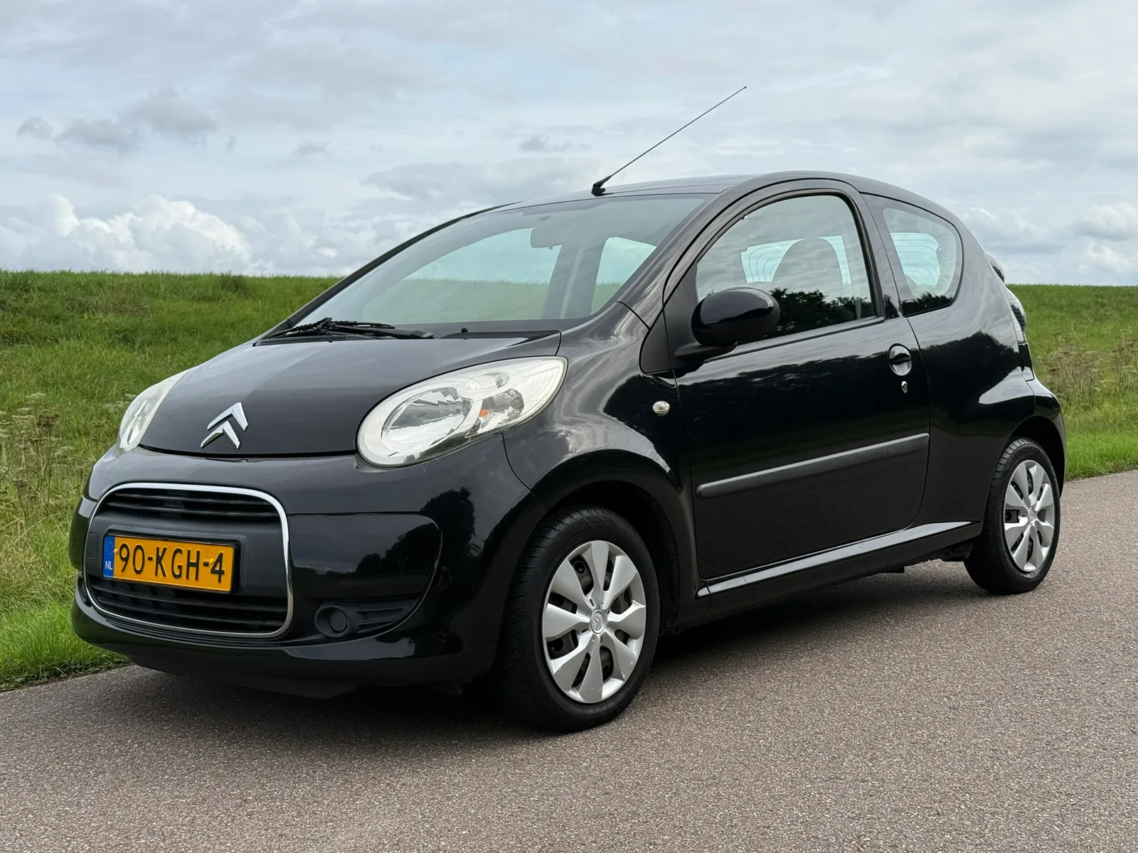 Citroën C1 (2009) — foto 1