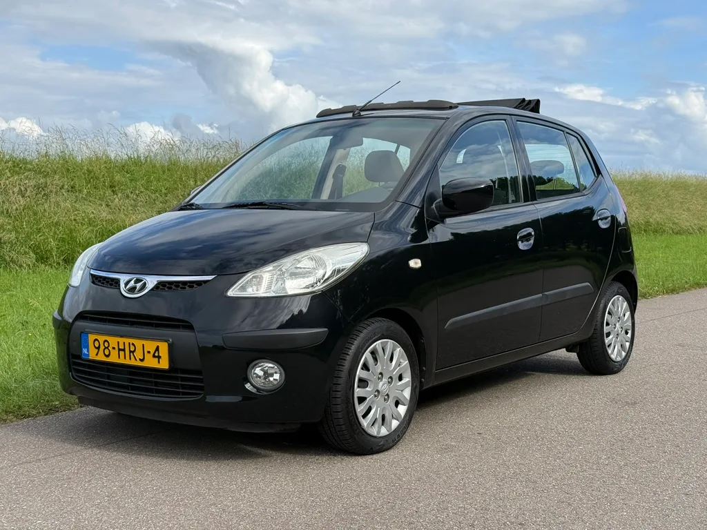 Hyundai i10 (2009) — foto 1