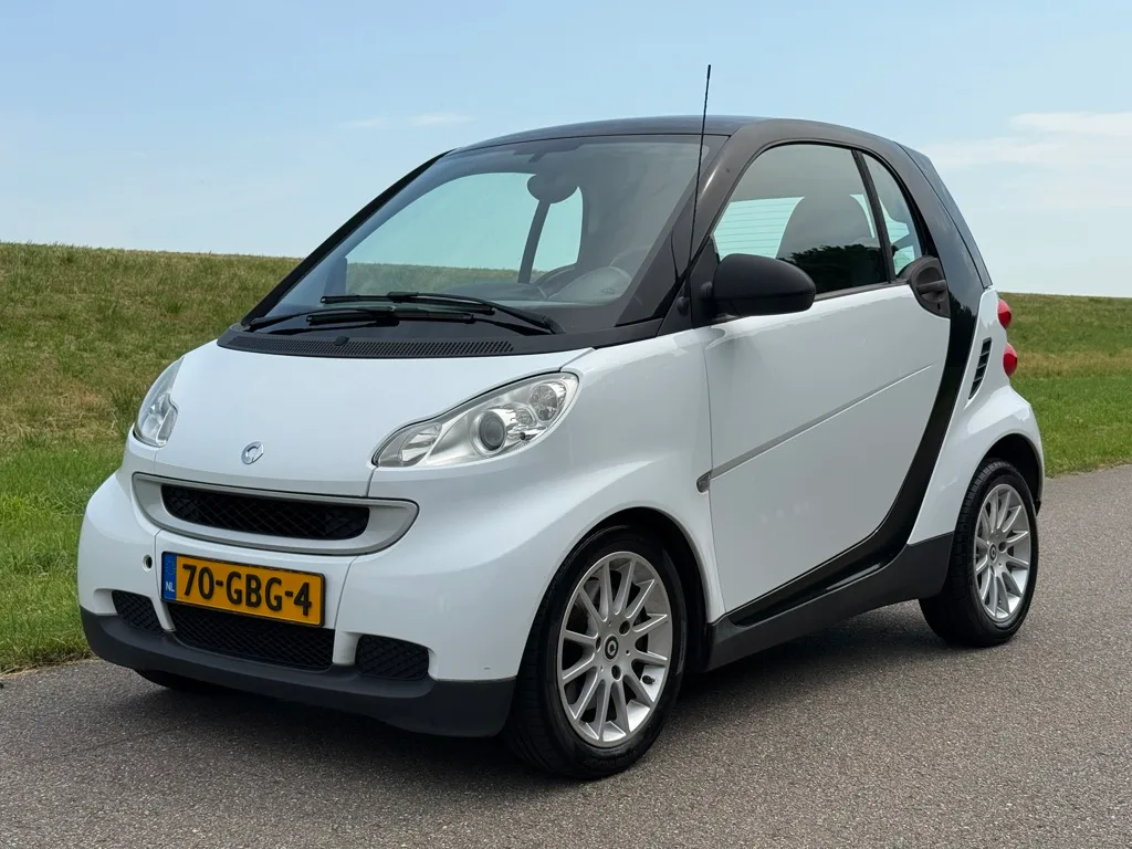 Smart Fortwo (2008) — foto 1