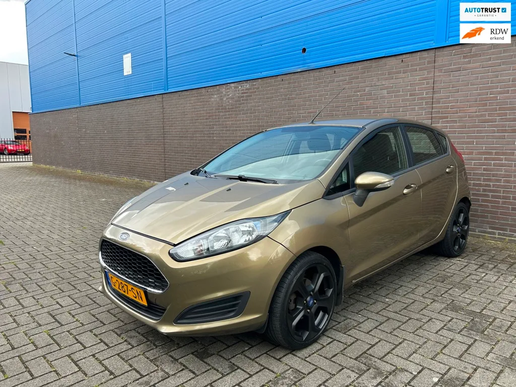 Ford Fiesta (2015) — foto 1