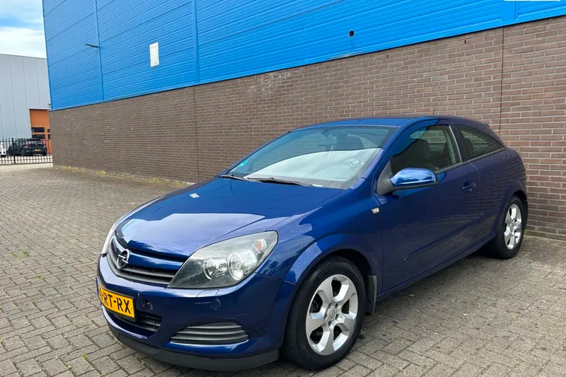 Opel Astra (2005)