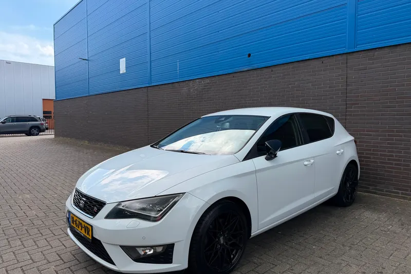 SEAT Leon (2013)