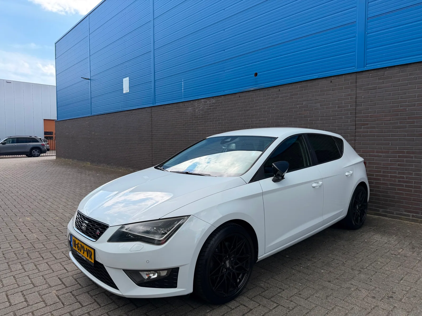 SEAT Leon (2013) — foto 1
