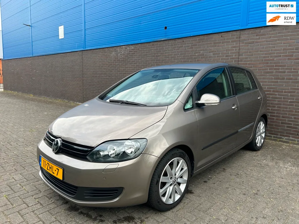 Volkswagen Golf (2011) — foto 1