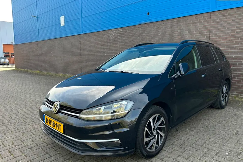 Volkswagen Golf (2019)