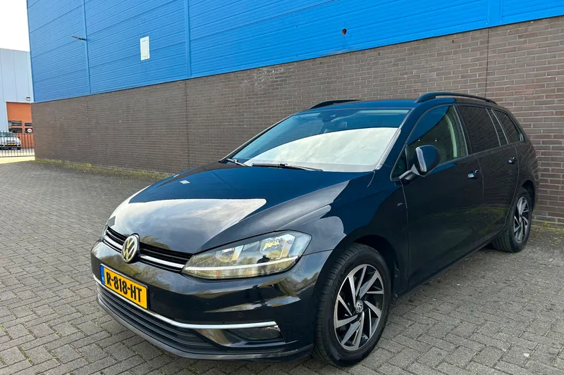 Volkswagen Golf (2019)