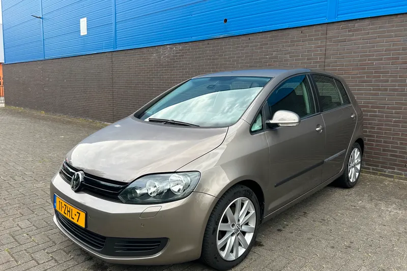 Volkswagen Golf (2011)