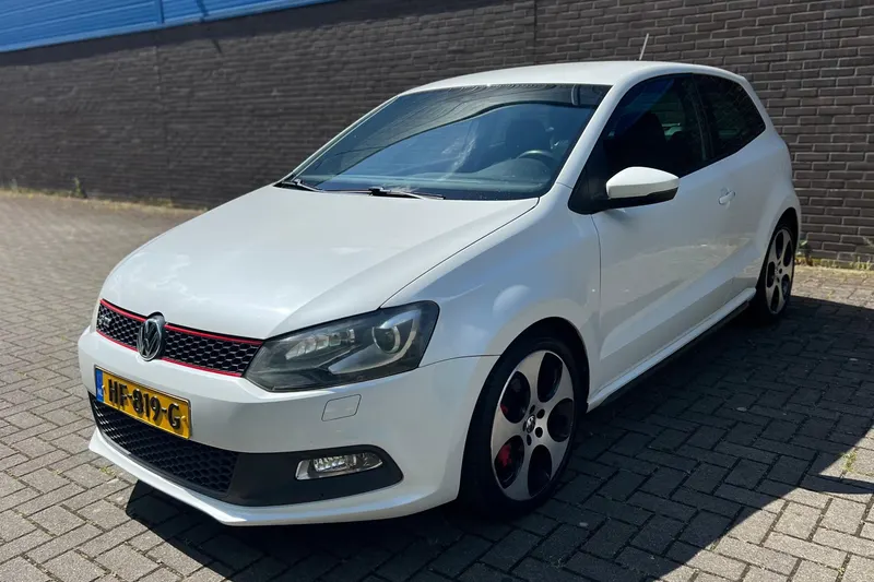 Volkswagen Polo (2012)
