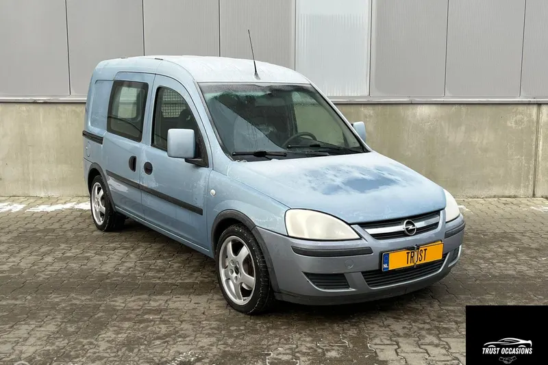 Opel Combo (2009)