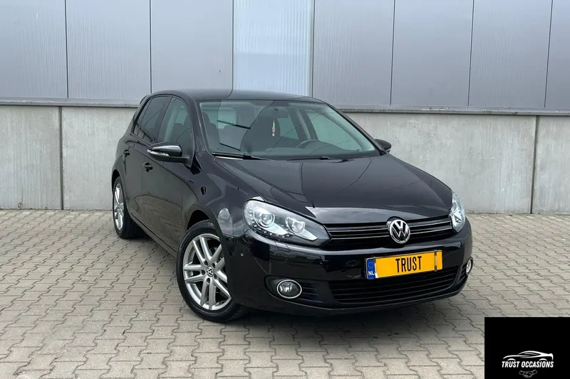 Volkswagen Golf (2010)