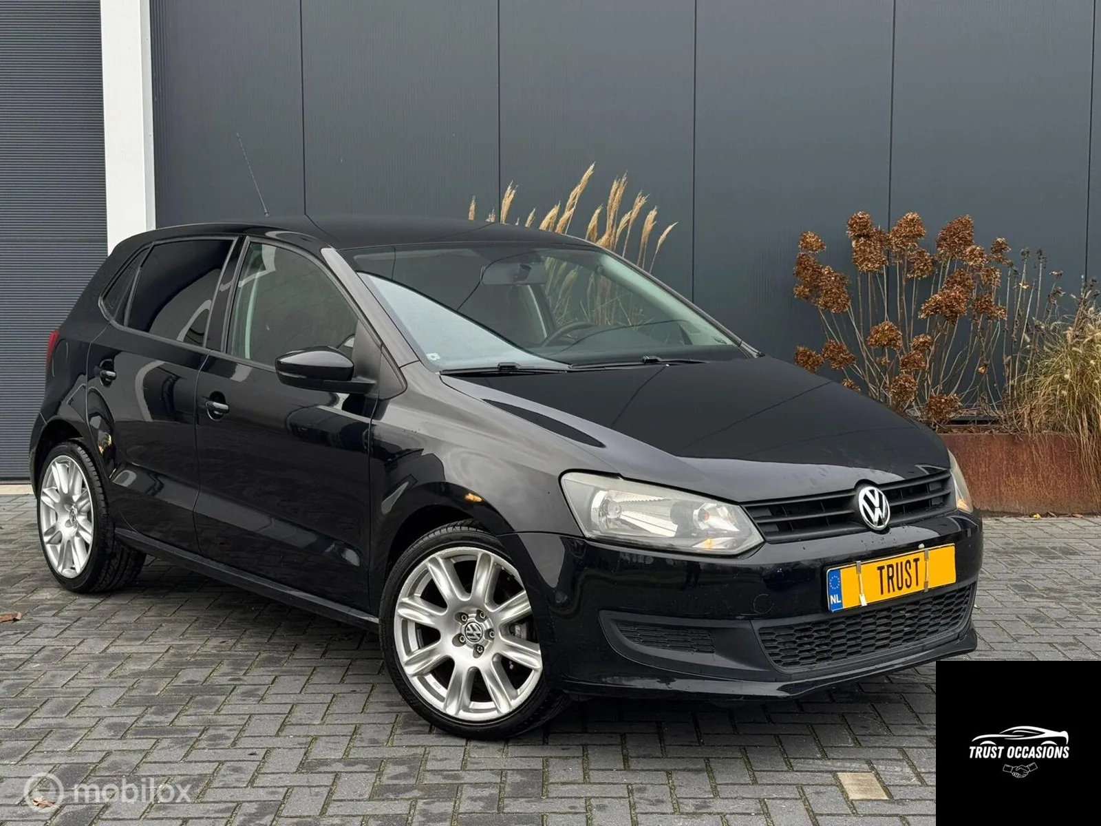 Volkswagen Polo (2009) — foto 1