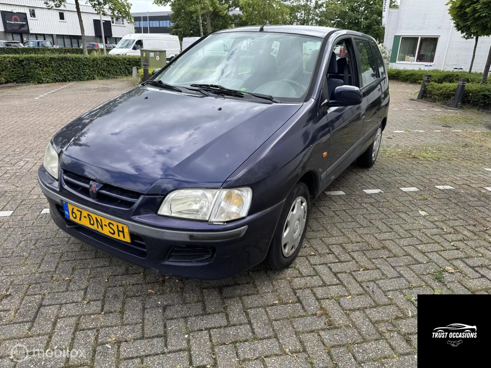 Mitsubishi Space Star (1999) — foto 1
