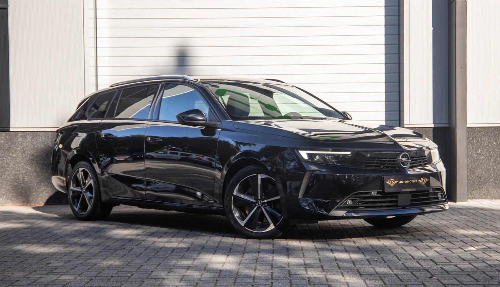 Opel Astra (2026) — foto 1