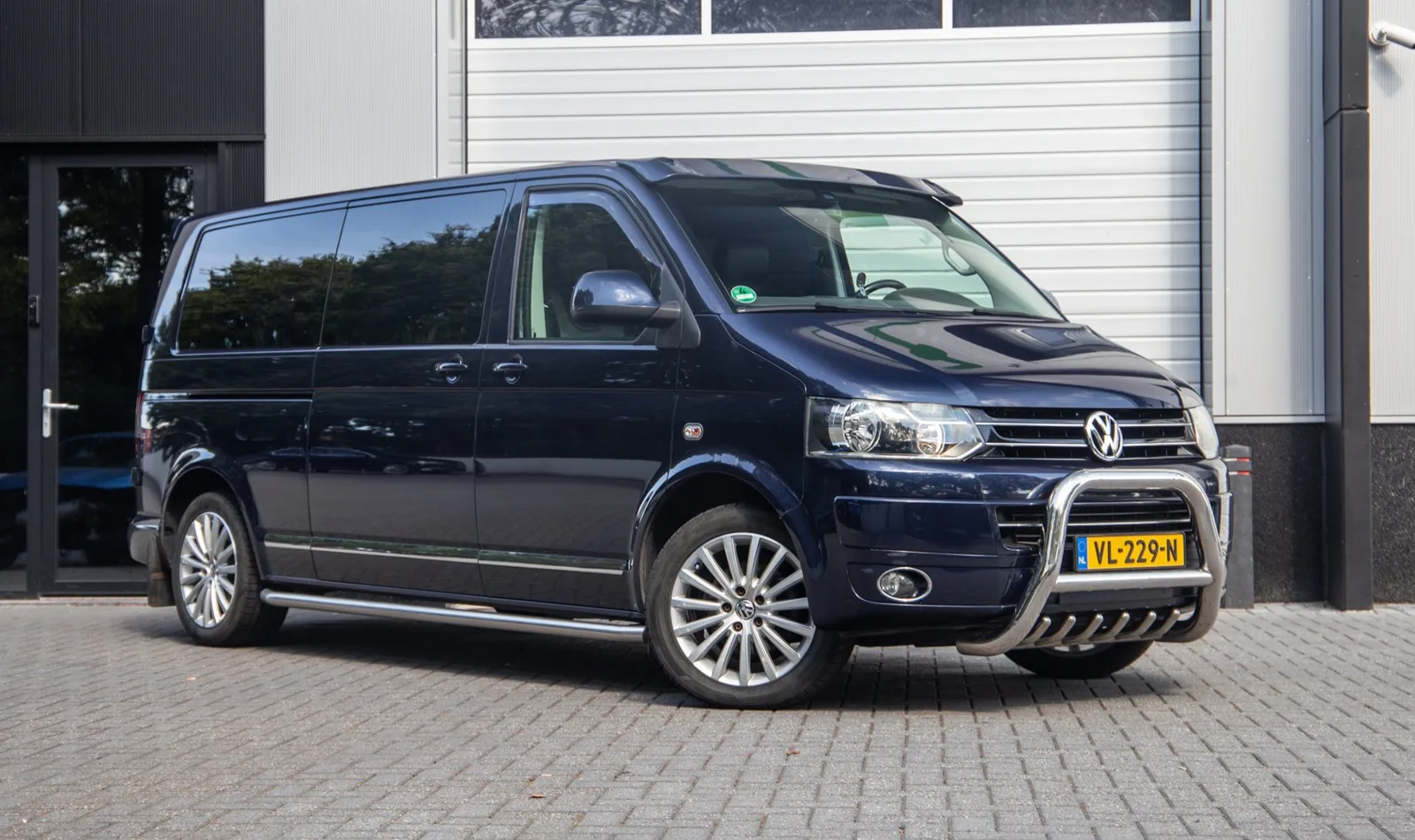 Volkswagen Transporter (2015) — foto 1