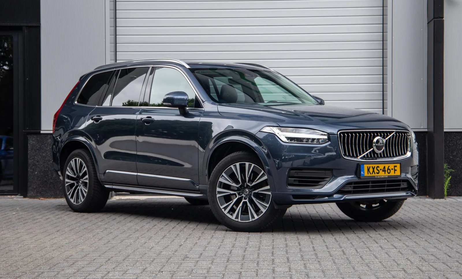 Volvo XC90 (2019) — foto 1
