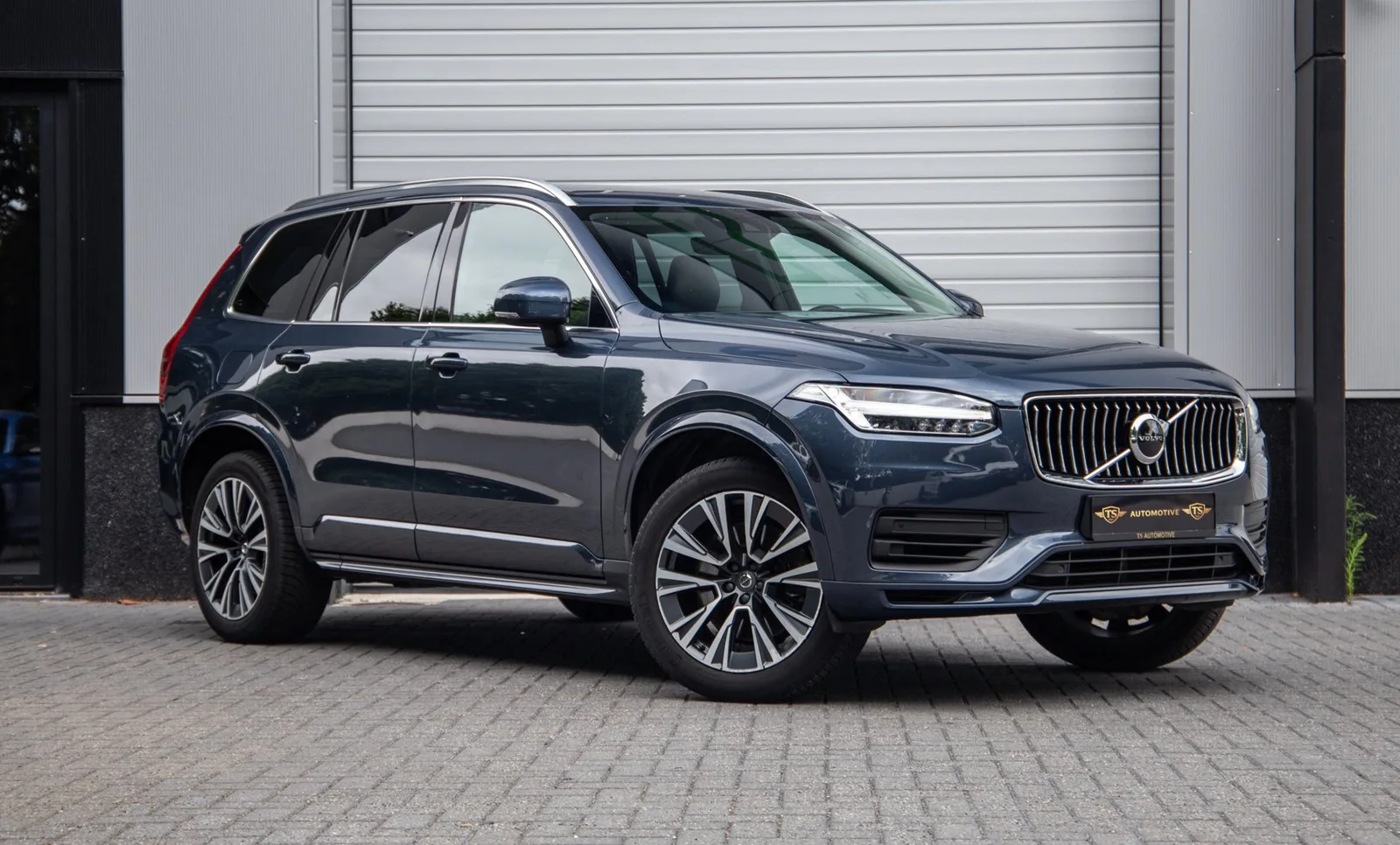 Volvo XC90 (2019) — foto 1