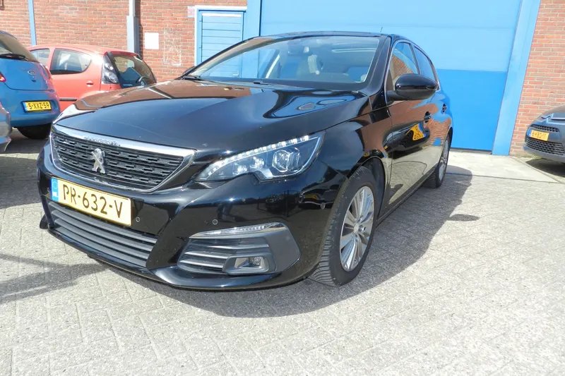 Peugeot 308 (2017)