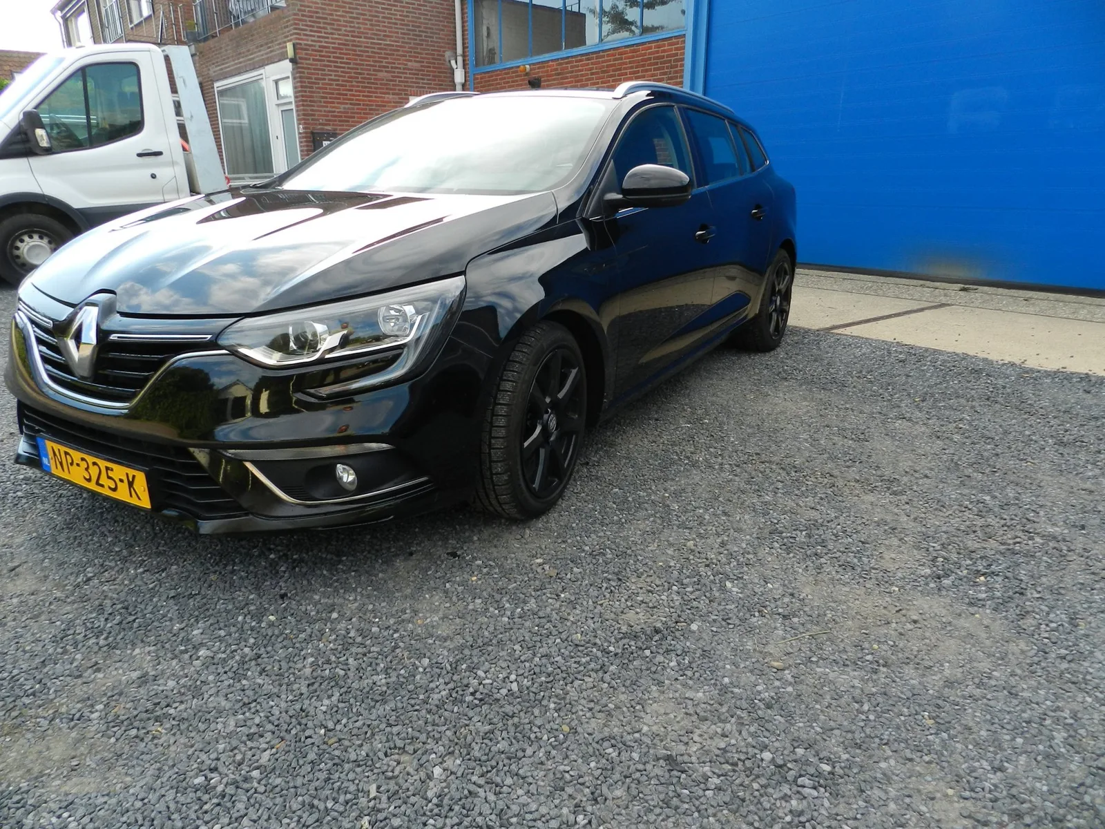Renault Mégane (2017) — foto 1