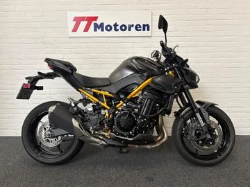 Kawasaki Z900 (2025) — foto 1