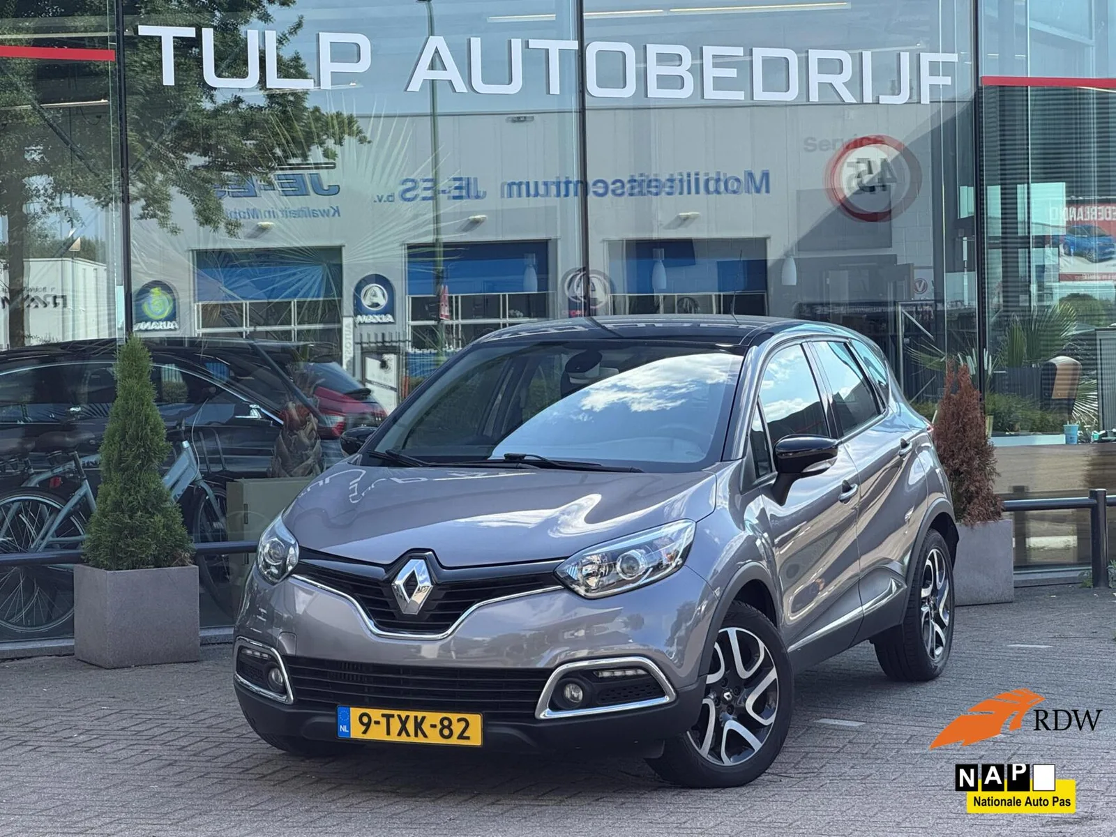 Renault Captur (2014) — foto 1