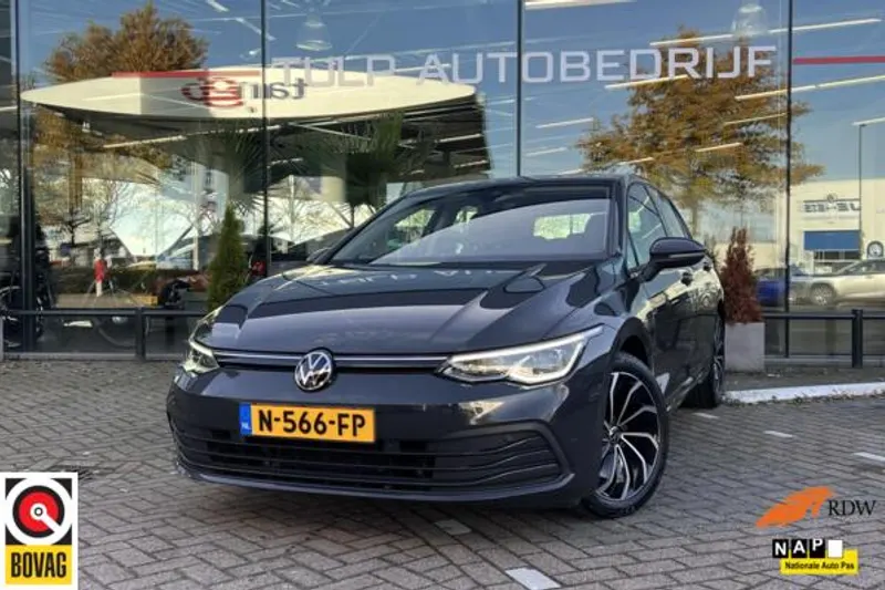 Volkswagen Golf (2021)