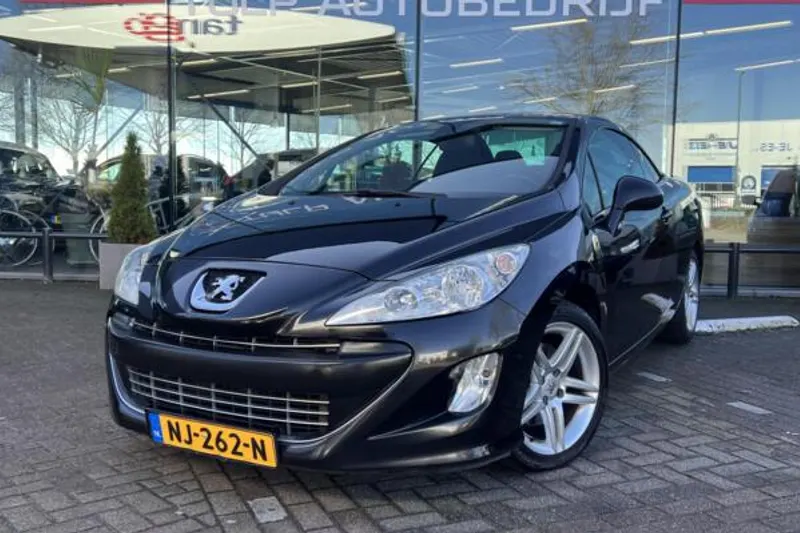 Peugeot 308 (2010)