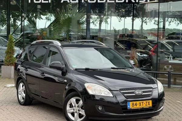 Kia Cee'd (2007) — foto 1