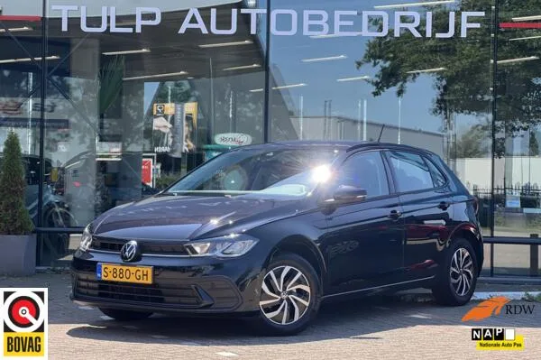 Volkswagen Polo (2023) — foto 1